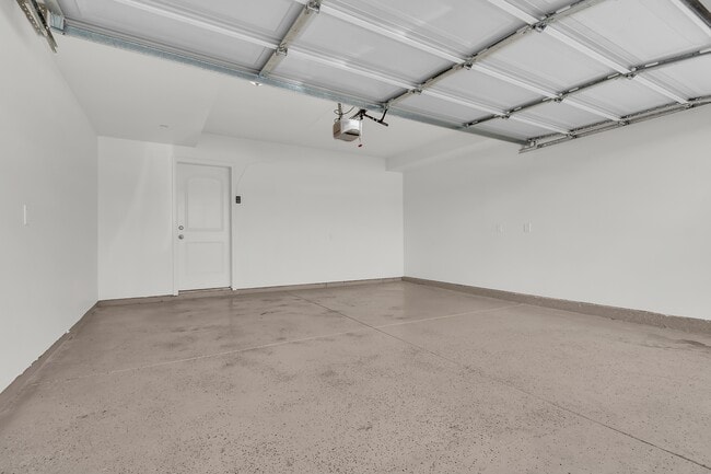 Building Photo - 1846 S Curson Ave