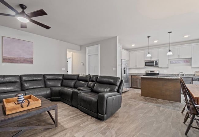 Building Photo - 2 Bed 2 Bath Condo for Rent in Norfolk!