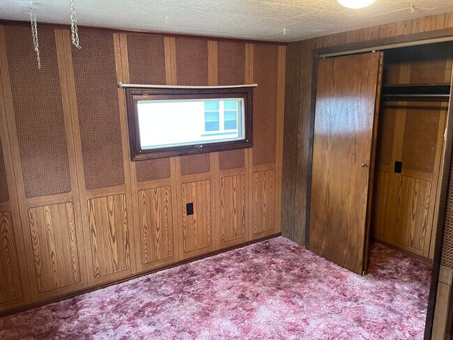 Building Photo - 19 Franklin St