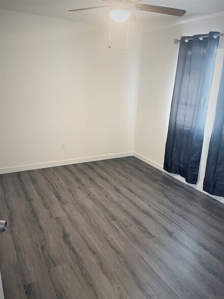 Building Photo - 21101 Neuralia Rd