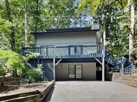 Building Photo - 2695 Merry Oaks Trail