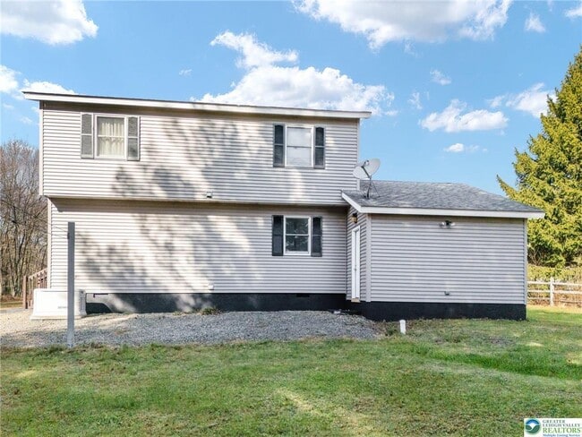 Building Photo - 64 Autumn Ln