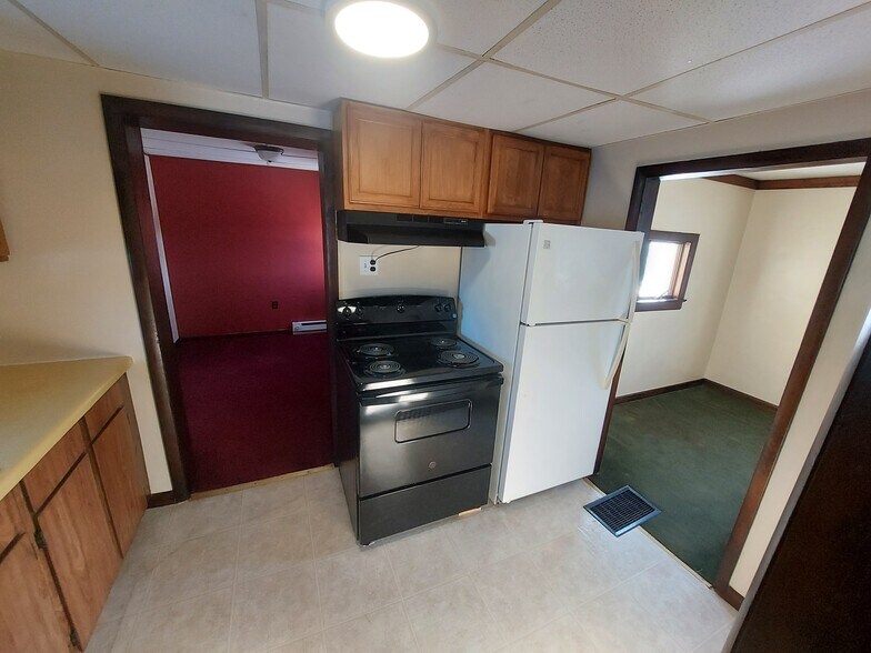 Building Photo - 410 S Geyers Church Rd