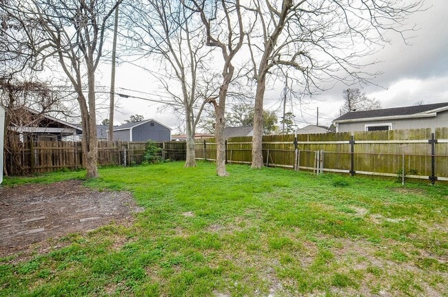 Building Photo - 7424 Stanwick Dr