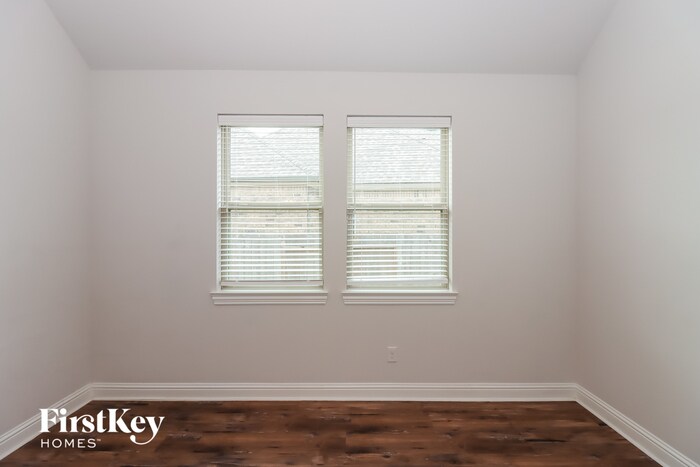 Building Photo - 3511 Sunburst Ct