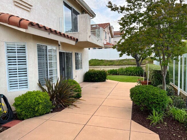 Building Photo - $4,500 - 4 Bed / 3 Bath House in Rancho Del Rey