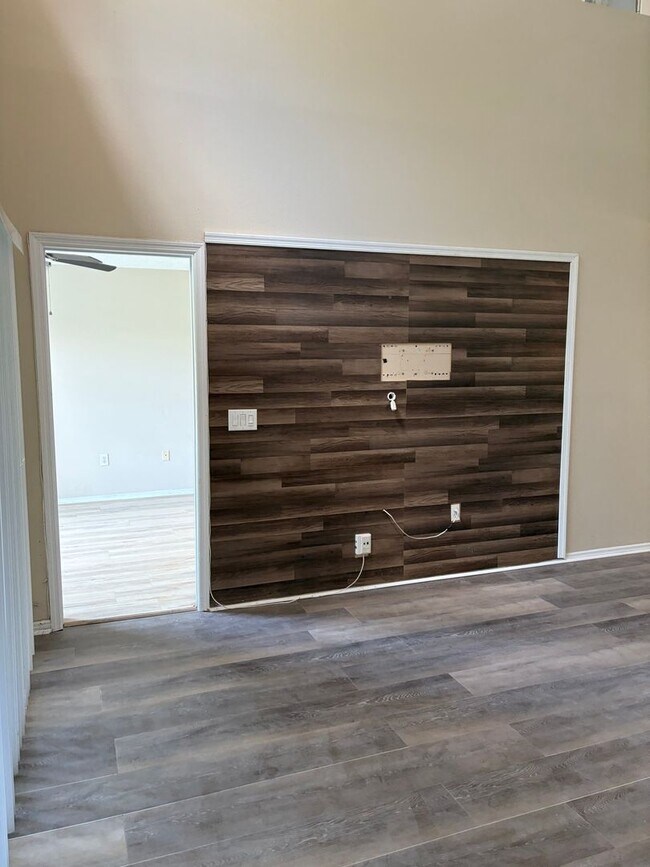 Building Photo - Nice 3 bedroom /2 bath 2 story townhome at Park Place at Meadows Woods in Orlando