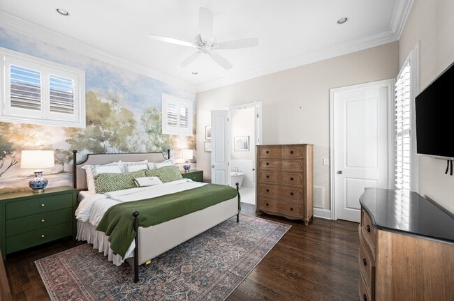 Building Photo - 1043 Calico St