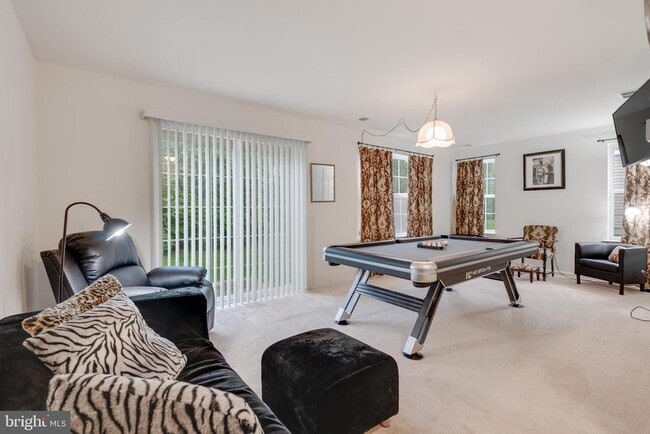 Building Photo - 49 Creekside Wy