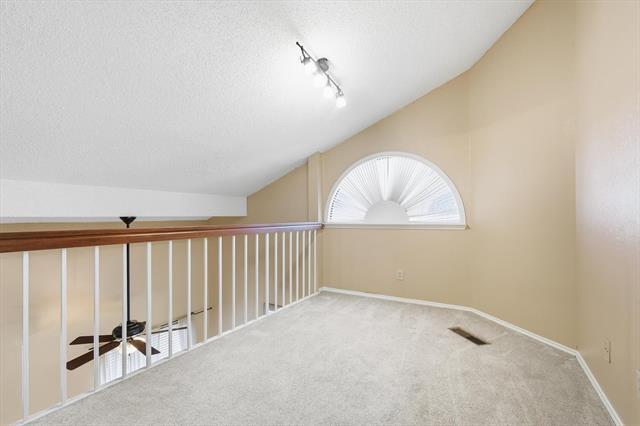 Building Photo - 505 Ranch Trail