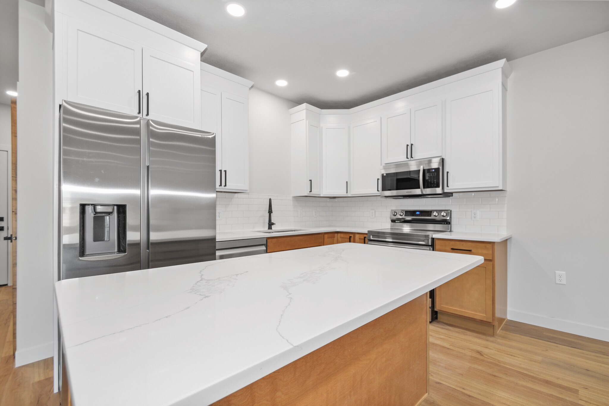 Building Photo - 622 W Matthew Trl