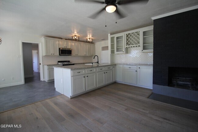 Building Photo - 19014 Armington Dr