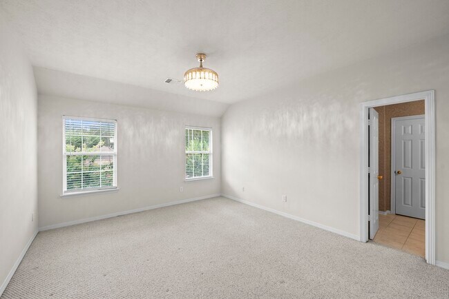 Building Photo - 5526 Darschelle Dr