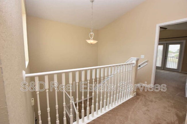 Building Photo - 2010 Hatteras Point