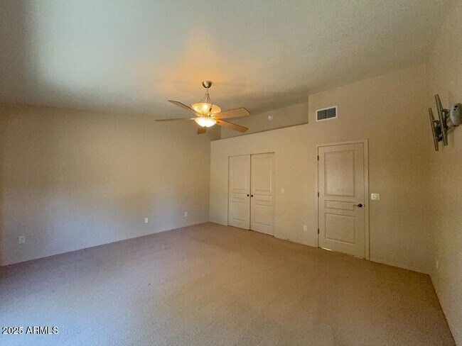 Building Photo - 3858 Plaza Margarita