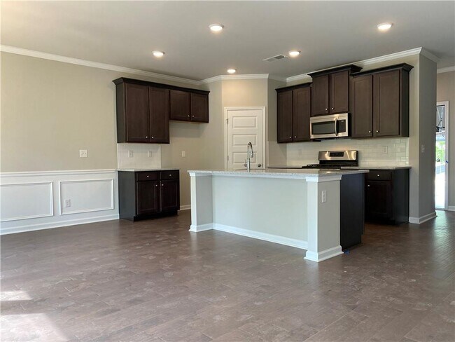 Building Photo - 2183 Shetley Creek Dr