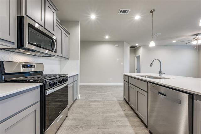 Building Photo - 14420 Bootes Dr