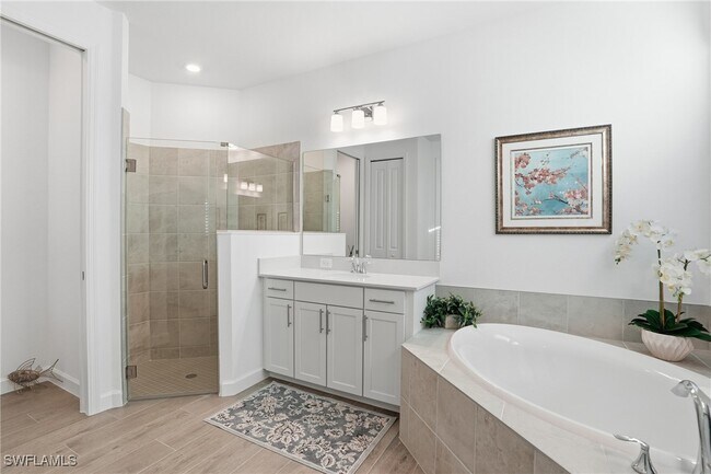 Building Photo - 44481 Mesquite Ln