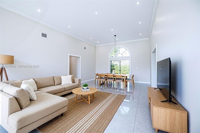 Building Photo - 15461 SW 170th Terrace