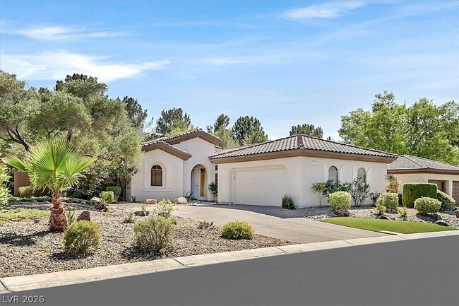 Building Photo - 11 Fountainhead Cir