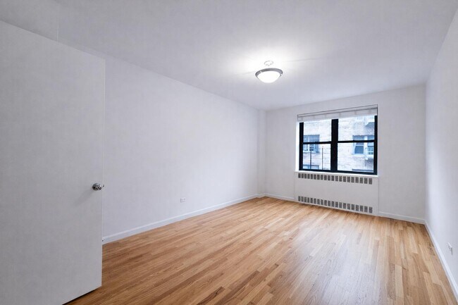 Floorplan - 700 Fort Washington Avenue