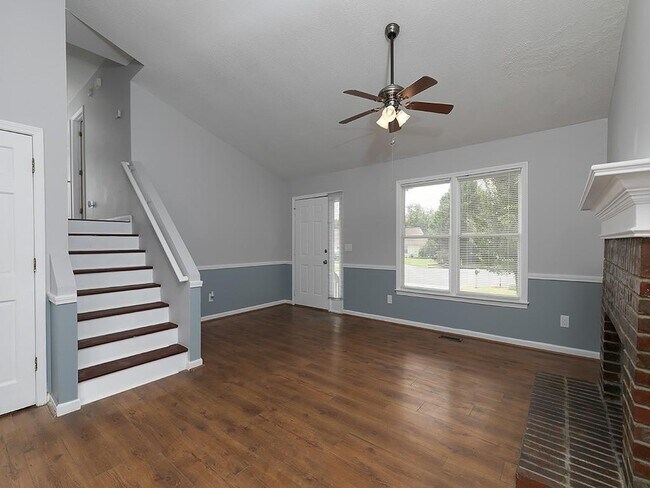 Building Photo - 16 Huntcliff Dr