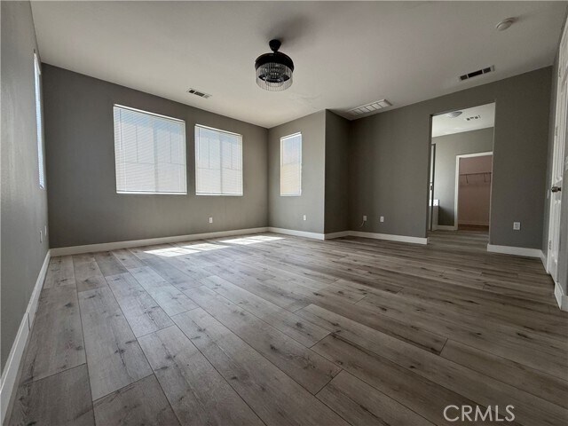 Building Photo - 41107 Portia St