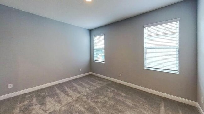 Building Photo - 640 Becklow St