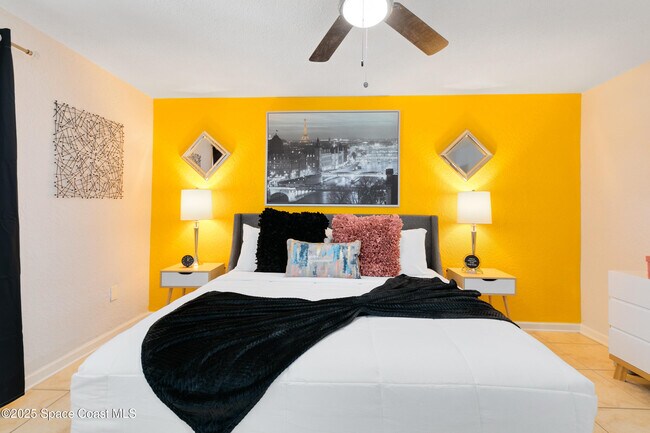 Building Photo - 1029 Park Dr