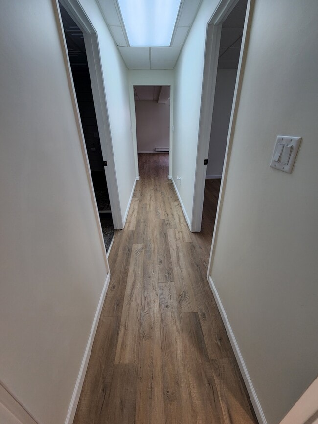 Building Photo - 517 Triplex