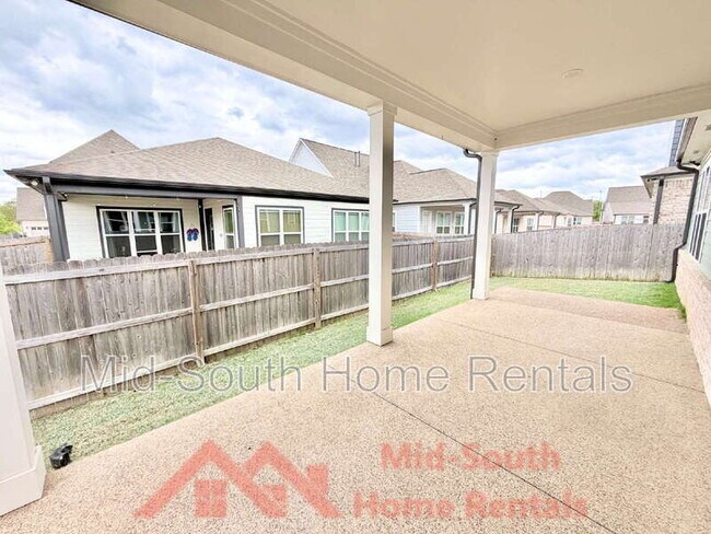 Building Photo - 5628 Draper Trail