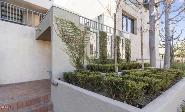 Building Photo - 1310 E Orange Grove Blvd