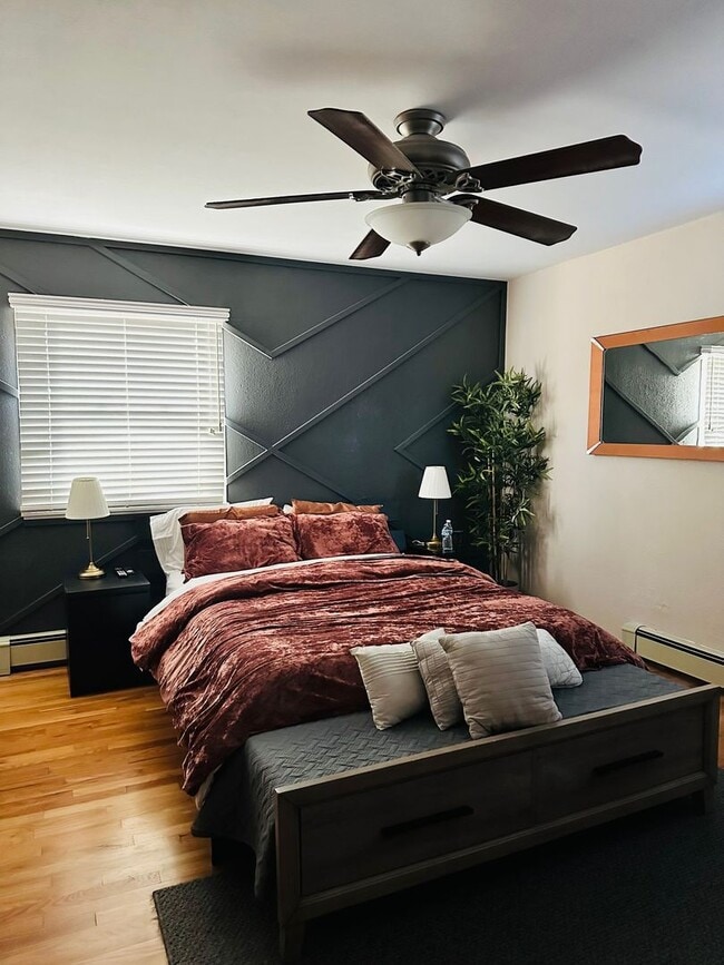 Building Photo - ALL PROSPECTIVE TENANTS MUST SUBMIT A $58 ...