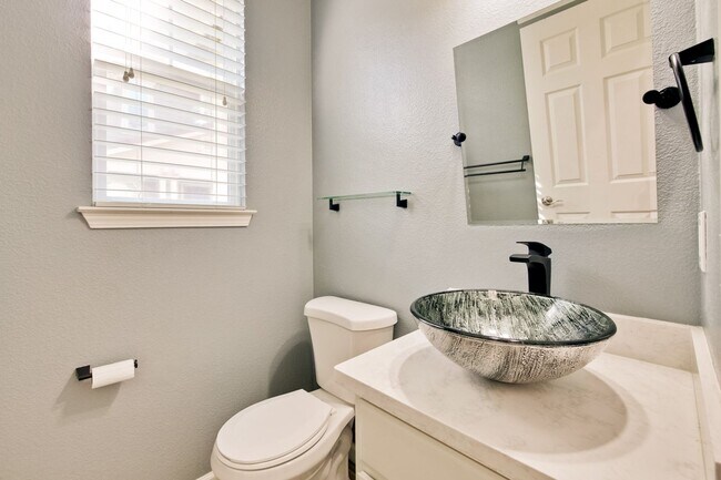 Building Photo - 309 Rayos Del Sol Dr