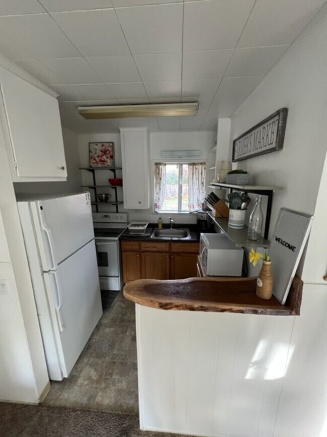 Building Photo - A Little Piece of Heaven in Historic Jacksonville