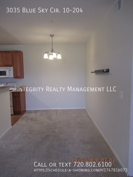 Building Photo - 3035 Blue Sky Cir