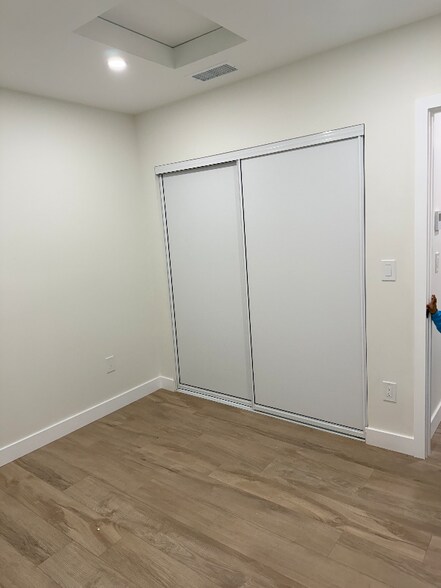 Building Photo - 11422 Pomering Rd