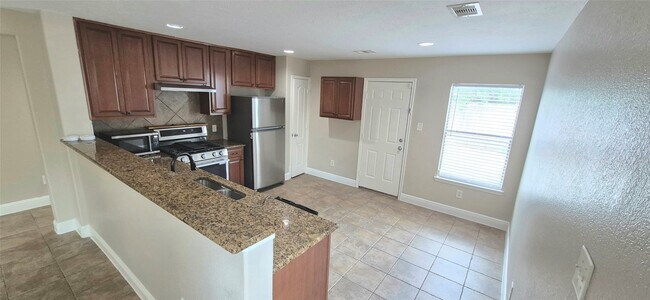 Building Photo - 12014 Chelsea Elm Ct