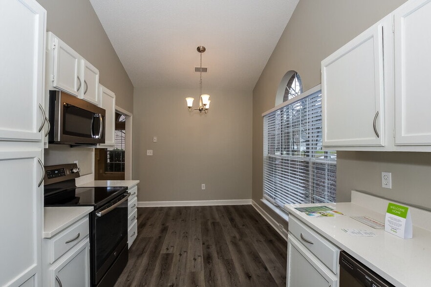 Building Photo - 11314 Clayford Ridge