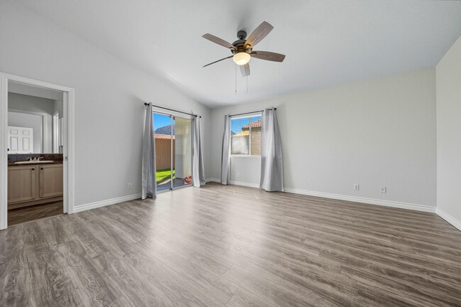 Building Photo - 51780 Avenida Velasco