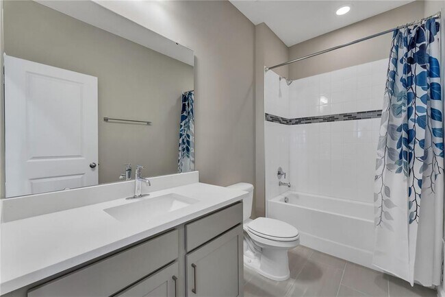 Building Photo - 4441 Lions Gate Ave