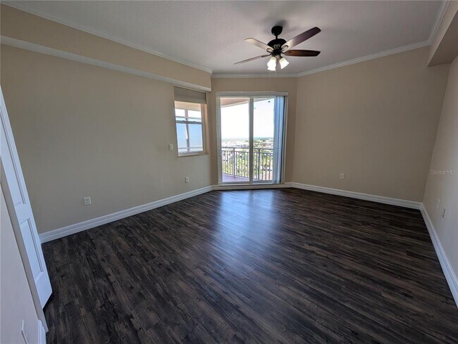 Building Photo - 4516 Seagull Dr