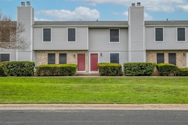 Building Photo - 1904 Goodrich Ave