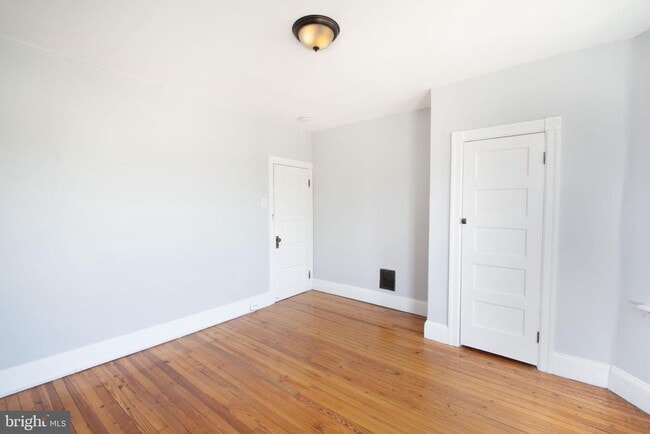 Building Photo - 272 Haddon Ave