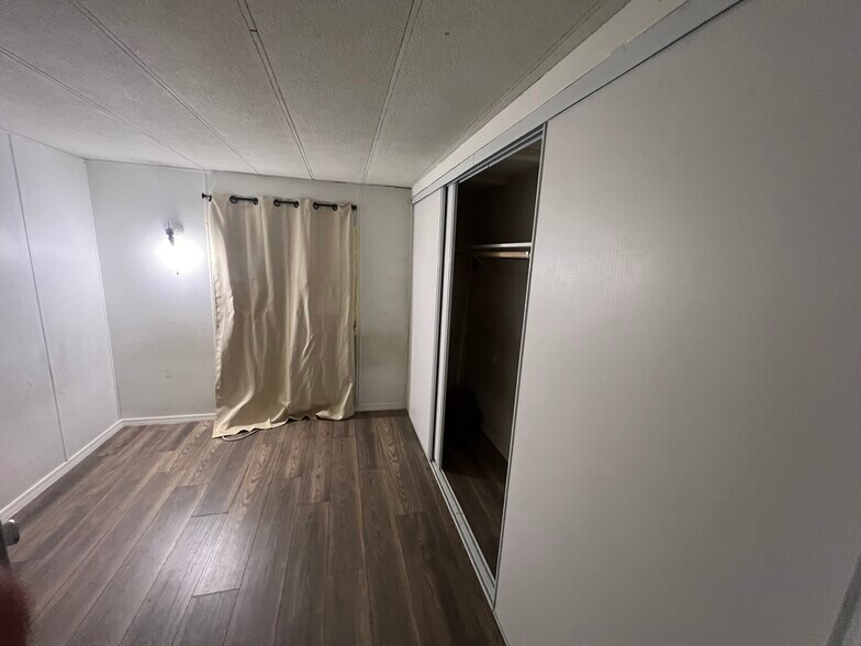 Building Photo - 252 Mojave Ln