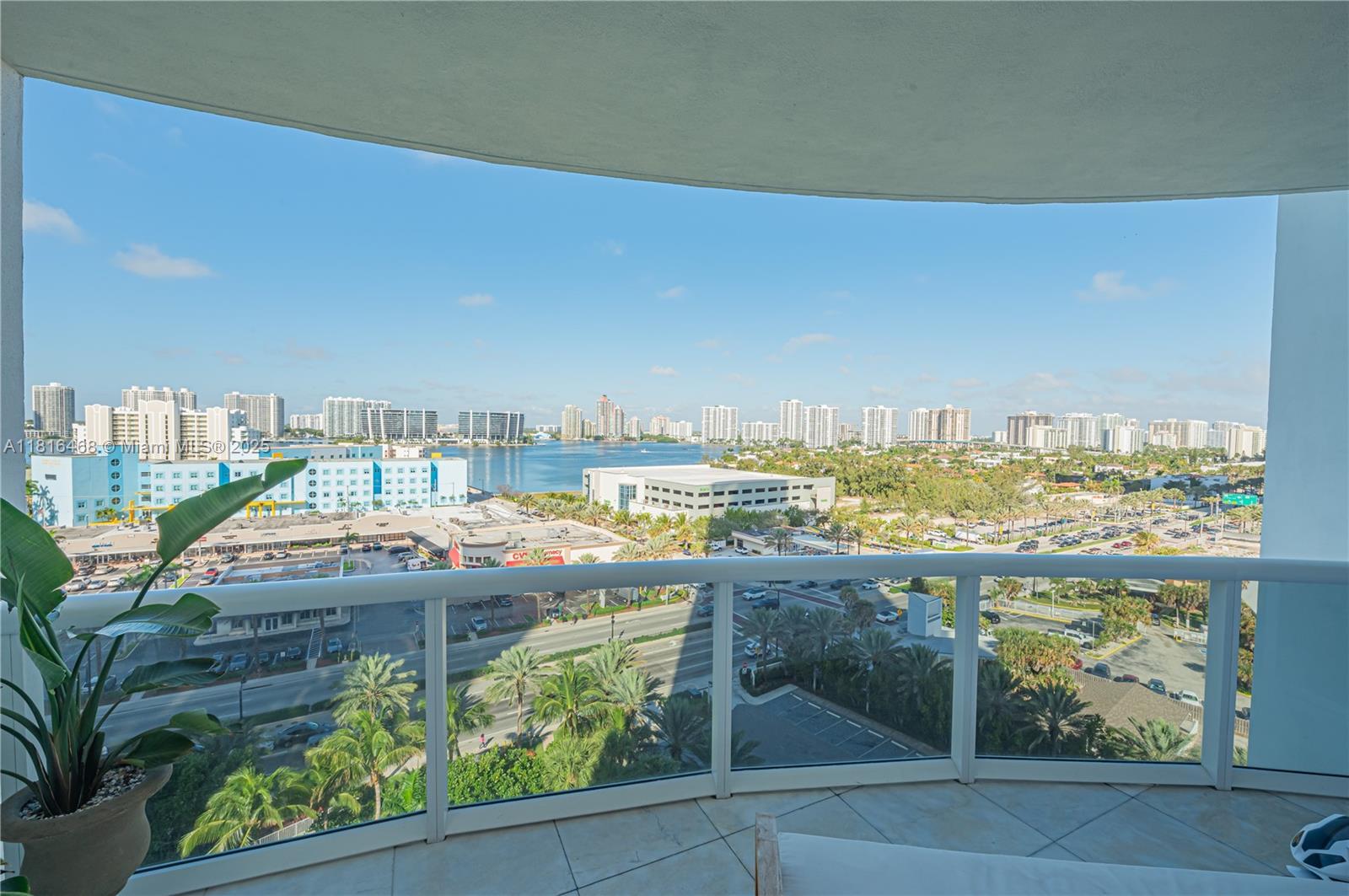 Building Photo - 18201 Collins Ave