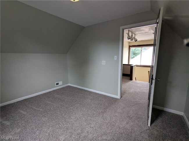 Building Photo - 1151 Quilliams Rd