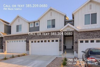 Building Photo - Coming Soon! Spacious 3-Bedroom Townhome i...