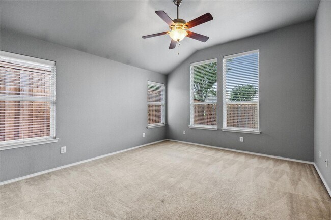 Building Photo - 7261 Decoy Ln