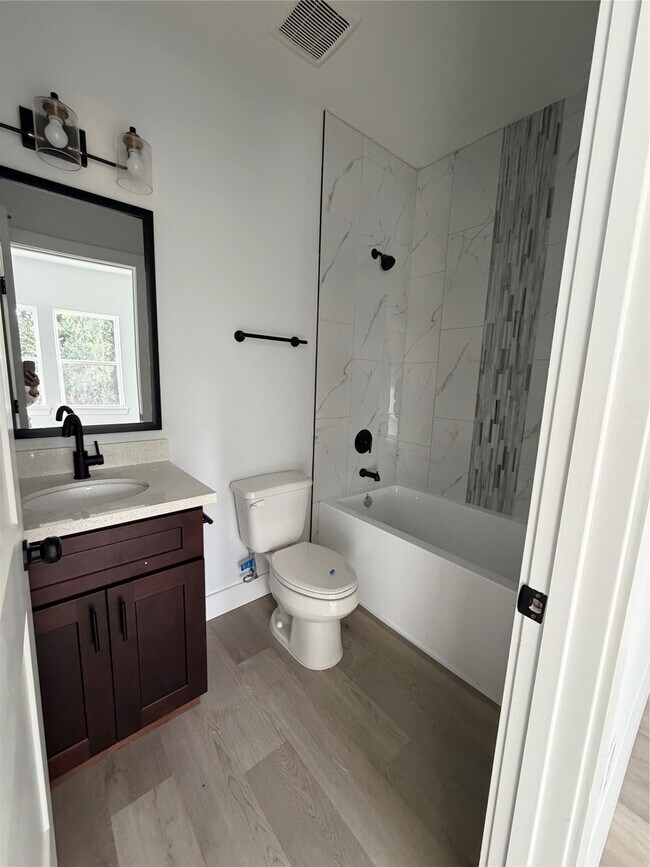 Building Photo - 3537 Alderfer St